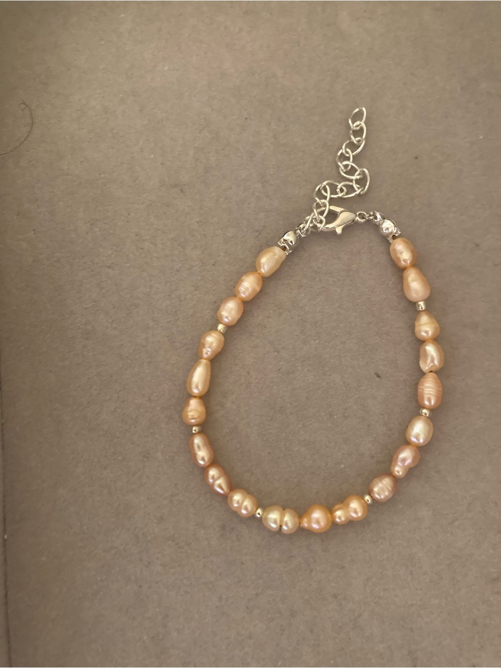 Freshwater Pearl Bracelet in Champagne Pink